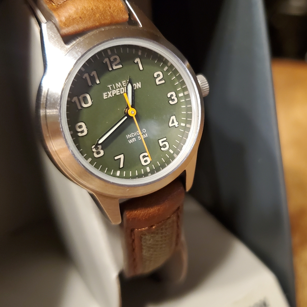 Timex® Expedition Mini Field Watch, Women's - TW4B12000JT, NEW IN BOX!! - Picture 2 of 8